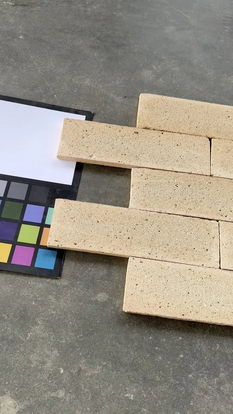 Cream Ed. Limitada 0825 1 m²